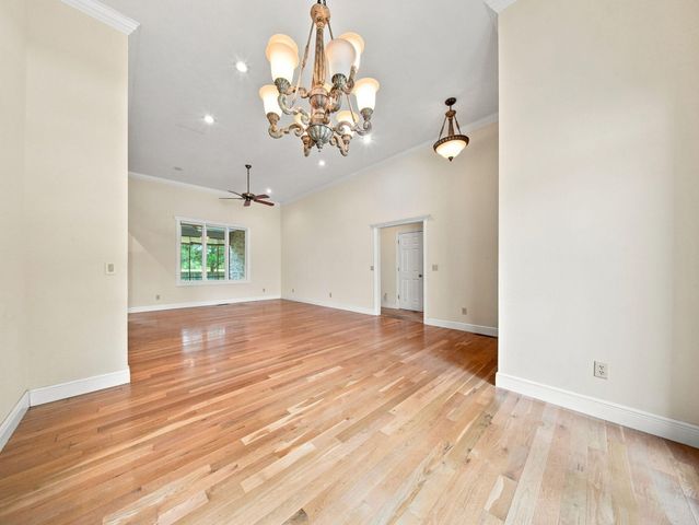 3411 E Anne Street, Ozark, MO 65721