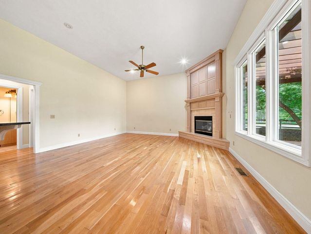 3411 E Anne Street, Ozark, MO 65721