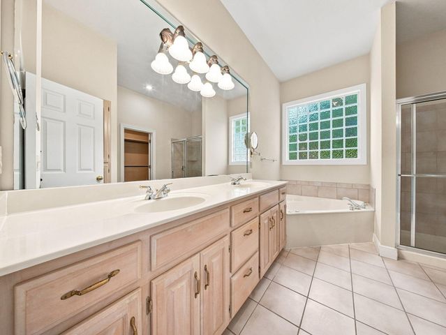 3411 E Anne Street, Ozark, MO 65721