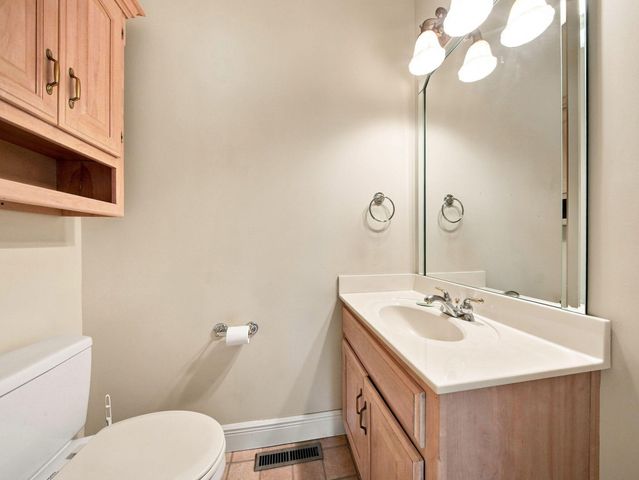 3411 E Anne Street, Ozark, MO 65721