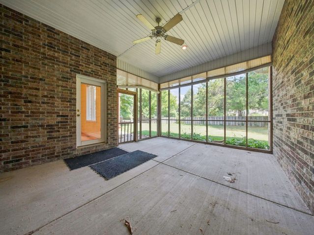 3411 E Anne Street, Ozark, MO 65721