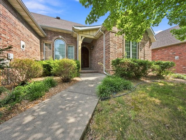 3411 E Anne Street, Ozark, MO 65721