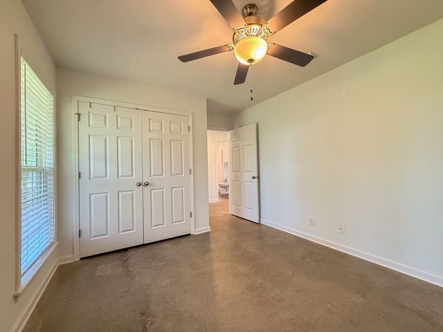 2130 Indian Mound Rd, Woodlawn, TN 37191