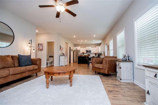 256 Tripp Lane, Carrollton, GA 30117