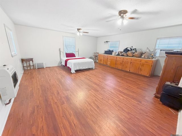 9808 Arnold Rd, Denham Springs, LA 70726