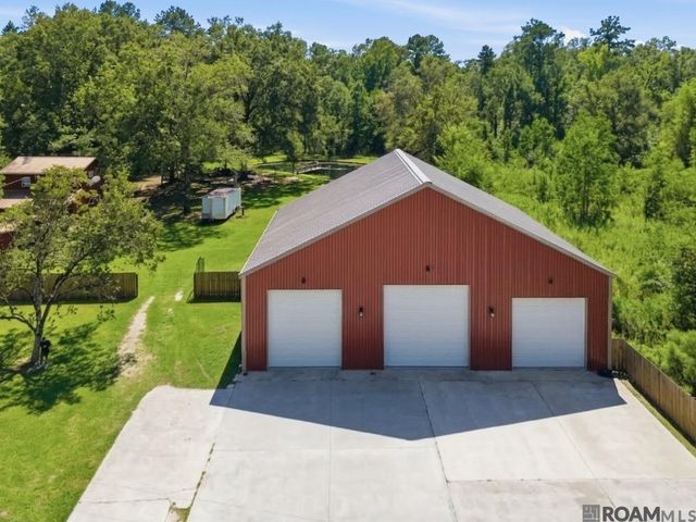 9808 Arnold Rd, Denham Springs, LA 70726