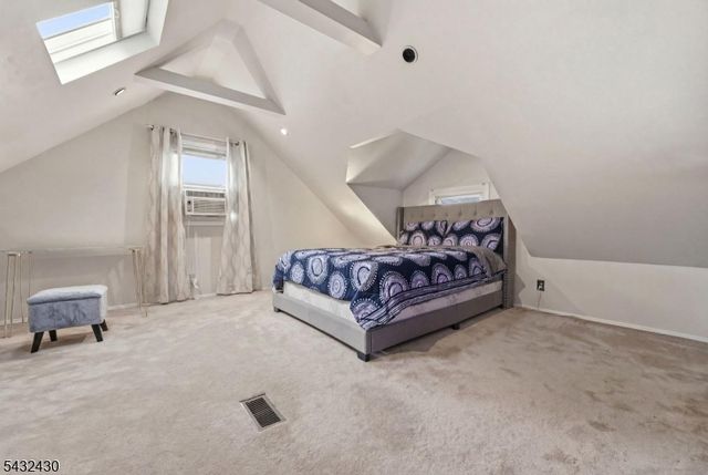 35 Deerfield Dr, West Orange Twp., NJ 07052