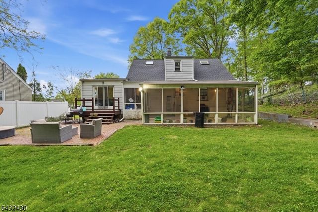 35 Deerfield Dr, West Orange Twp., NJ 07052