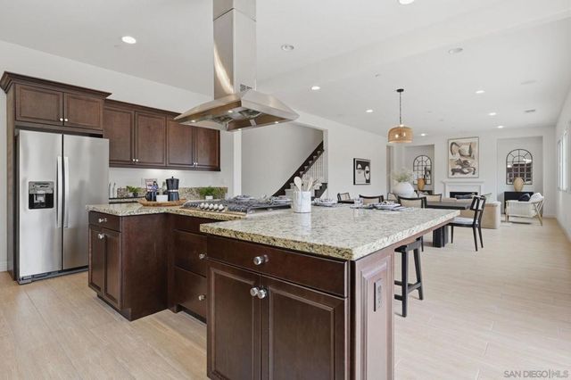 8624 Tillage, San Diego, CA 92127