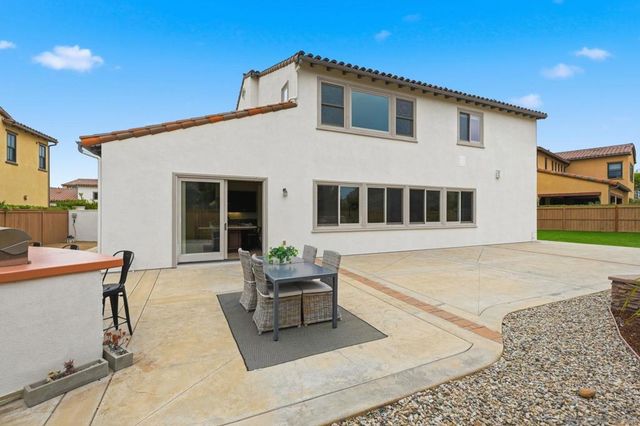8624 Tillage, San Diego, CA 92127