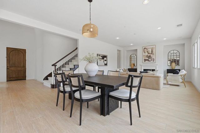 8624 Tillage, San Diego, CA 92127