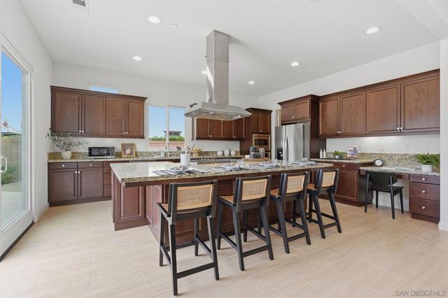 8624 Tillage, San Diego, CA 92127