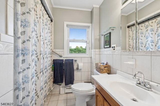 17 Cherry Ln, Mendham Twp., NJ 07945