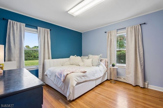 17 Cherry Ln, Mendham Twp., NJ 07945