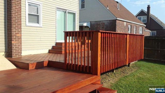 23 1st Street 1, North Arlington, NJ 07031