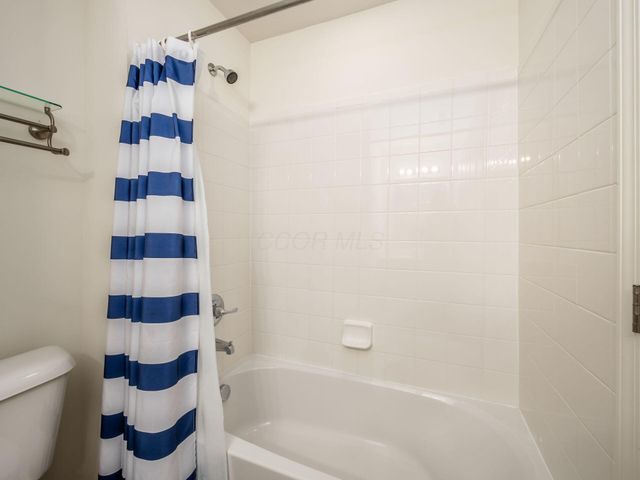 7021 Kinsale Lane, Powell, OH 43065