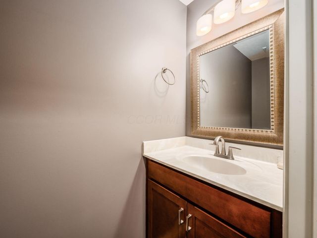 7021 Kinsale Lane, Powell, OH 43065