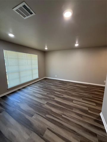 7507 Sandpiper Drive, Houston, TX 77074