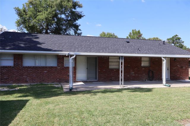 7507 Sandpiper Drive, Houston, TX 77074