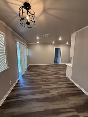 7507 Sandpiper Drive, Houston, TX 77074