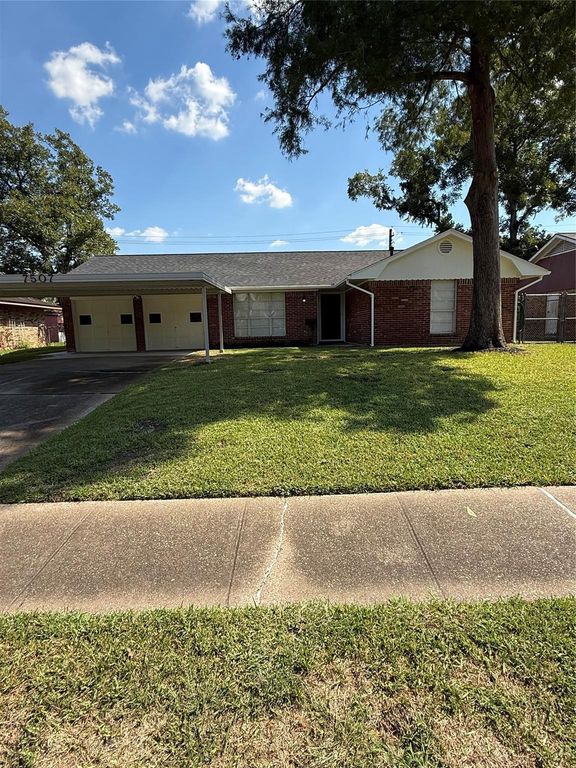 7507 Sandpiper Drive, Houston, TX 77074