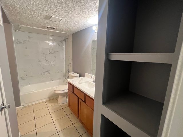 6108 Abrams Road 108, Dallas, TX 75231