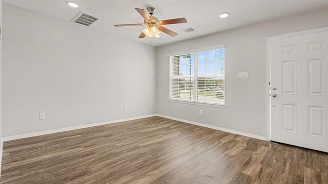 9714 Brignall Trail, Houston, TX 77044