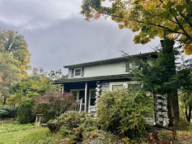 184 Tally Ho Road, Middletown, NY 10940
