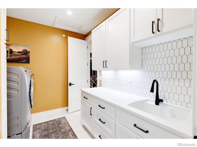 6816 Goldbranch Drive, Niwot, CO 80503