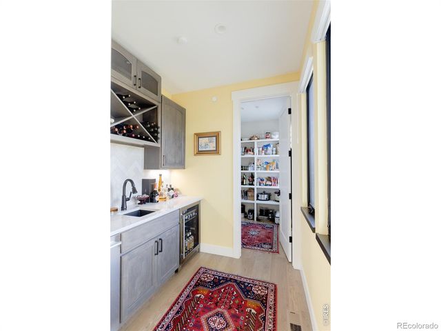 6816 Goldbranch Drive, Niwot, CO 80503