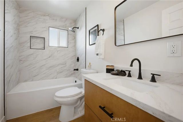 641 Plaza Serena, Ontario, CA 91764