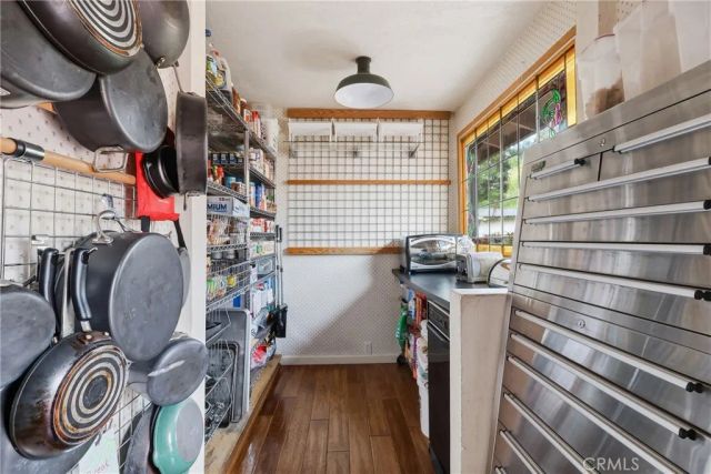 641 Ridgefield, Claremont, CA 91711