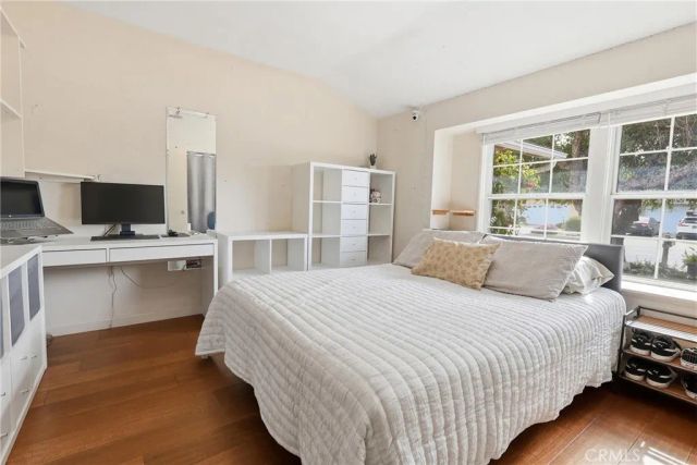 641 Ridgefield, Claremont, CA 91711