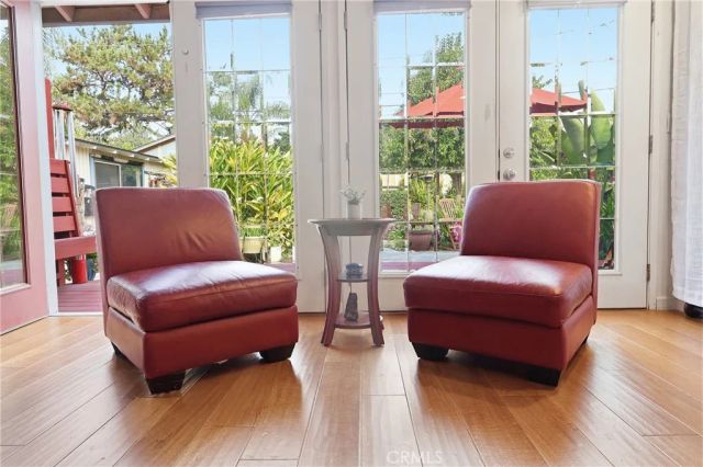 641 Ridgefield, Claremont, CA 91711