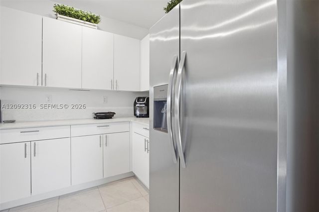 2605 SE 10th St 2605, Homestead, FL 33035