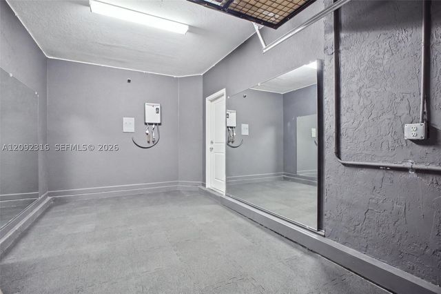 2605 SE 10th St 2605, Homestead, FL 33035