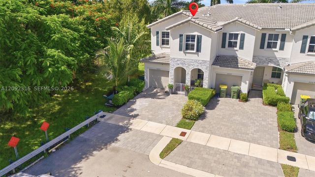 2605 SE 10th St 2605, Homestead, FL 33035