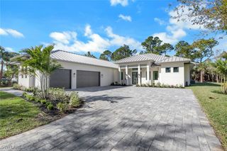 1109 15th ST SW, Naples, FL 34117