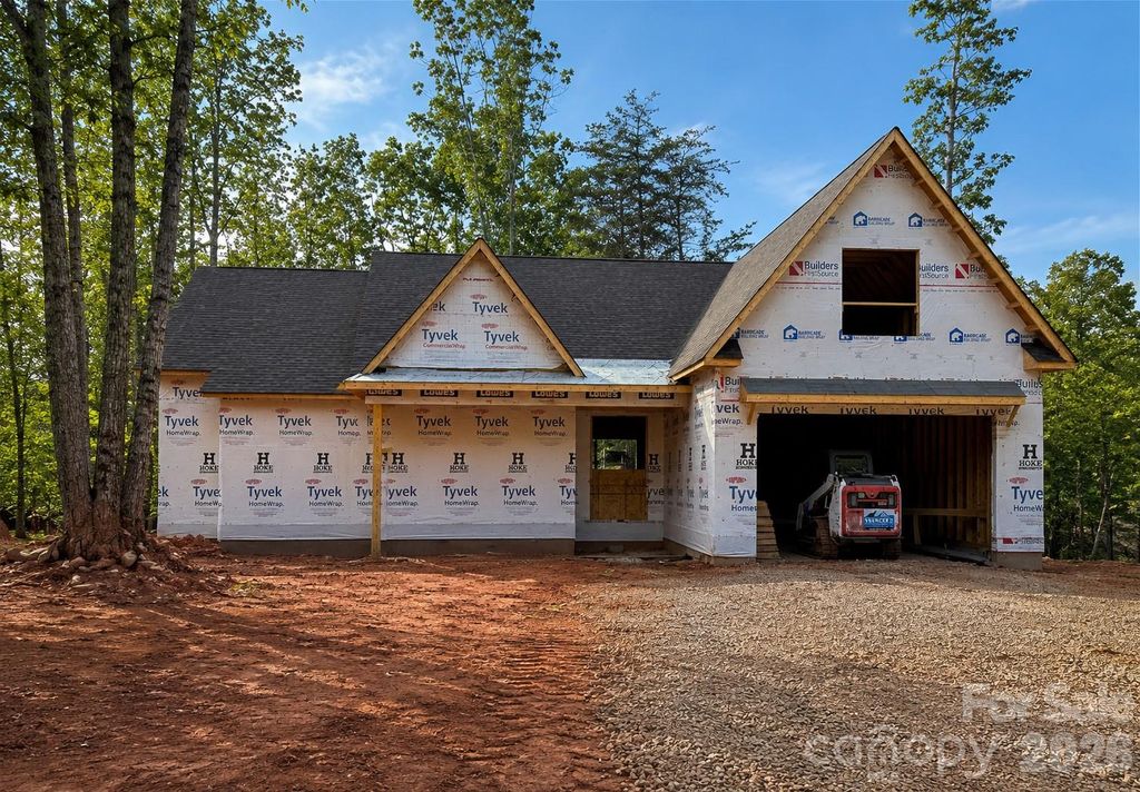 1676 Parkside Drive, Catawba, NC 28609
