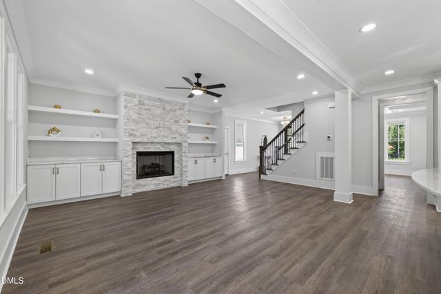 613 Darian Woods Drive, Holly Springs, NC 27540