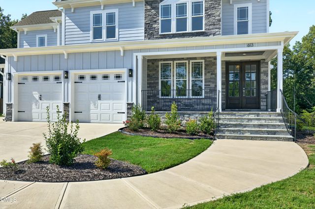 613 Darian Woods Drive, Holly Springs, NC 27540