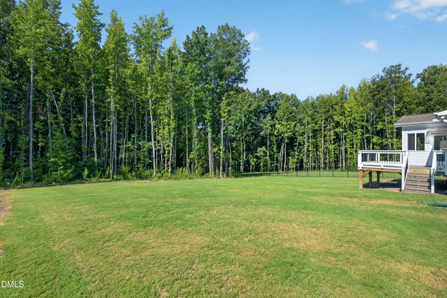 613 Darian Woods Drive, Holly Springs, NC 27540