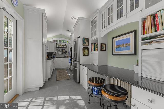 210 PRINCE ST, Alexandria, VA 22314