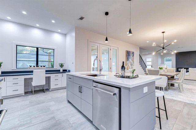 2103 Brimberry Street, Houston, TX 77018