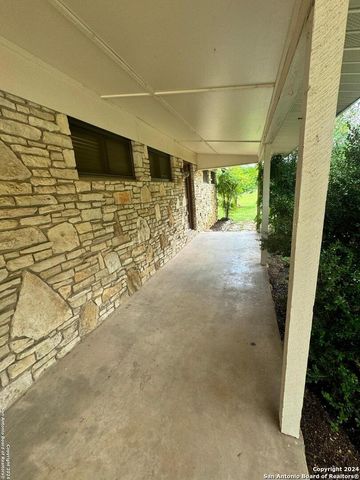 440 Cedar Springs, Spring Branch, TX 78070