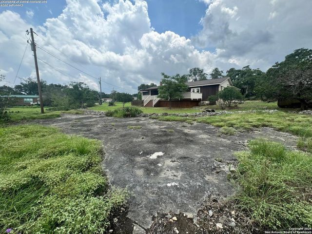 440 Cedar Springs, Spring Branch, TX 78070