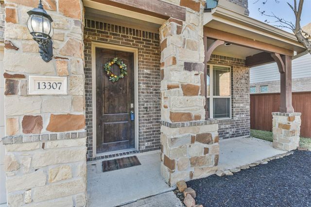 13307 Lake Chesdin Road, Houston, TX 77044