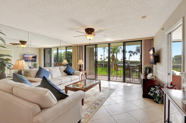 5055 N Highway A1a 205, Hutchinson Island, FL 34949