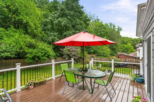4 Forest Knoll Drive, Suffern, NY 10901