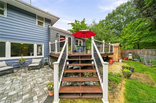 4 Forest Knoll Drive, Suffern, NY 10901